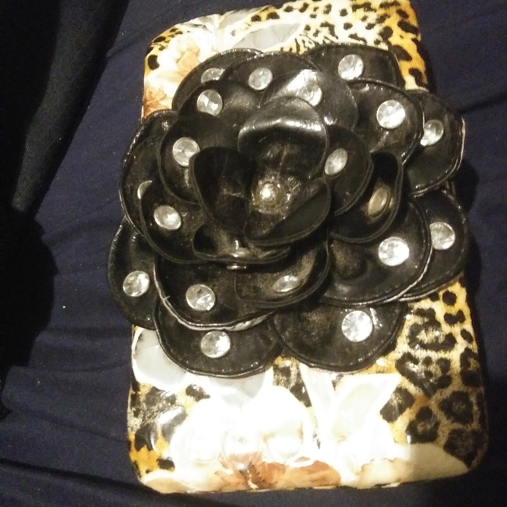 Woman's clutch